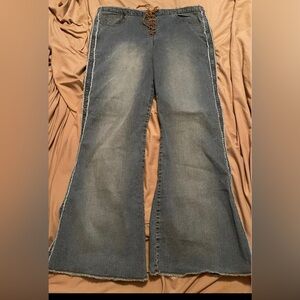 Mudd Western Bell bottom denim jeans 18